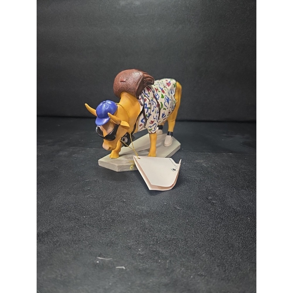 Cow Parade Out of Cow Towner Cow Figurine, Westland Giftware, #9121, No‎ Box